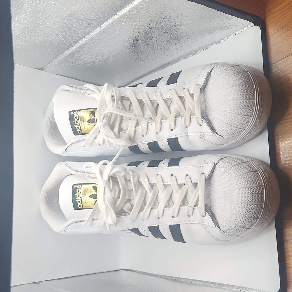 Adidas Superstar